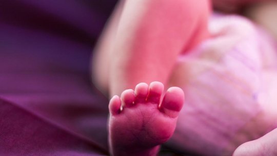 Bebeluş de 10 zile, salvat printr-o embolizare cerebrală, la Spitalul Clinic Judeţean de Urgenţă Târgu Mureş