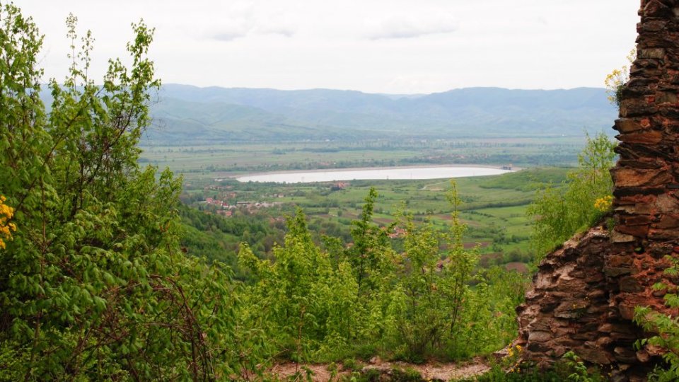 Geoparcul Ţara Haţegului îşi menţine statutul de sit UNESCO