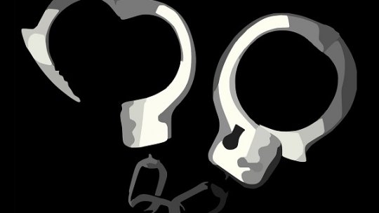 IGPR: Doi bărbaţi condamnaţi în România, aduşi din Franţa şi Austria, pentru executarea pedepselor