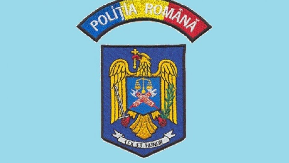 Hunedoara: Centura furată unui poliţist în timpul aplanării unui scandal a fost găsită; lipseşte un pistol