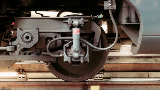 Circulaţia trenurilor se desfăşoară în condiţii de iarnă