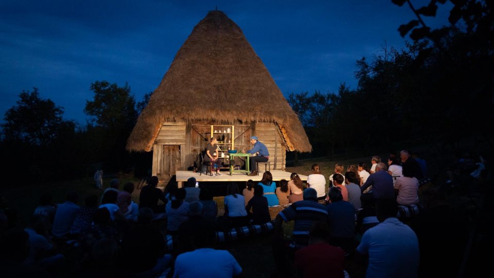 Cultura în Șură: Teatru rural și unificarea comunităților locale