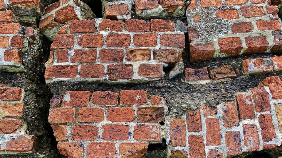 Un cutremur slab cu magnitudinea 3,1 s-a produs luni dimineaţa în judeţul Vrancea
