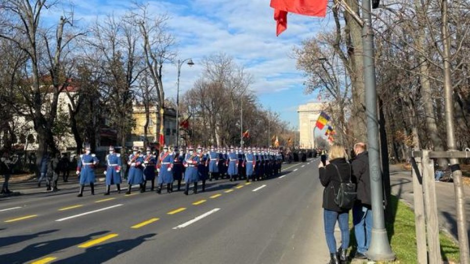 Parada de Ziua Naţională: Forțe impresionante la evenimentele de 1 Decembrie, din Alba Iulia și București