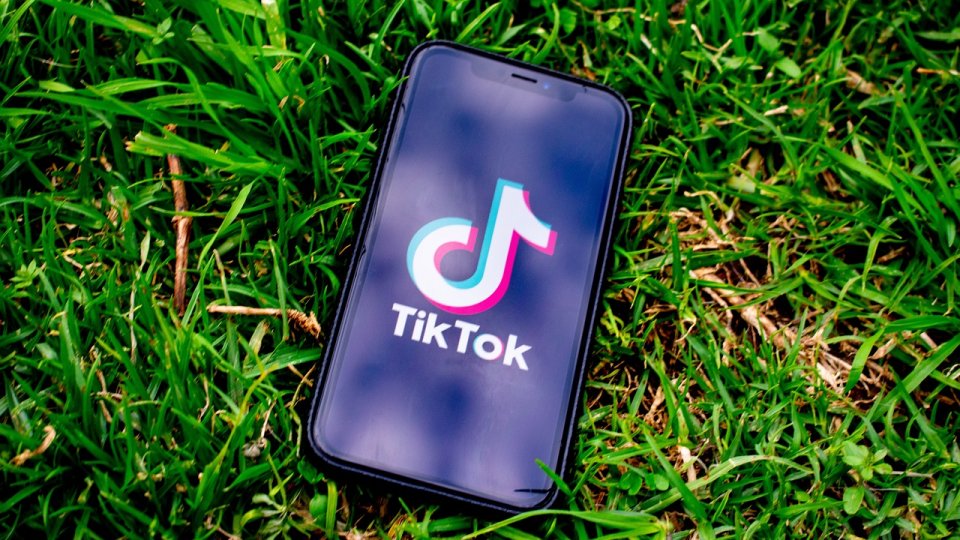 Reprezentanţii TikTok, audiaţi săptămâna viitoare în Parlamentul European în legătură cu alegerile din România
