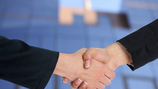 România a ocupat în 2023 locul al doilea în Europa Centrală şi de Est la capitolul tranzacţii în domeniul fuziunilor şi achiziţiilor