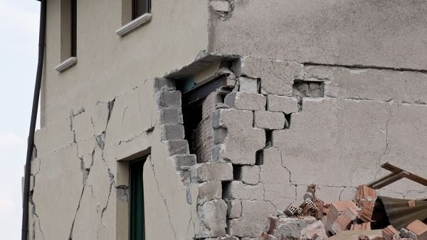 14 milioane de români locuiesc în zone de hazard seismic