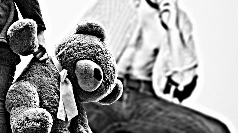 'Vă rog să nu îmi faceţi dosar de pedofil!'