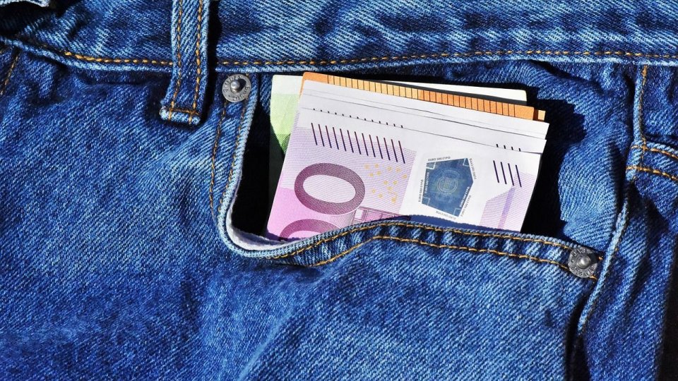 Consecințe pentru tentativă de corupție: Condamnare pentru şoferul care a oferit 200 de euro unui polițist