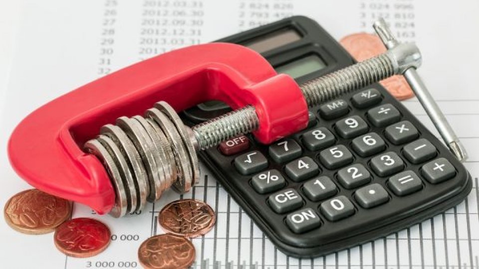 Veniturile medii lunare pe gospodărie ating peste 7.000 de lei, iar cheltuielile se apropie de 87% din venituri