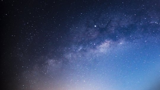 Jumătate planetă, jumătate stea: Noi pitice brune au fost detectate în Calea Lactee