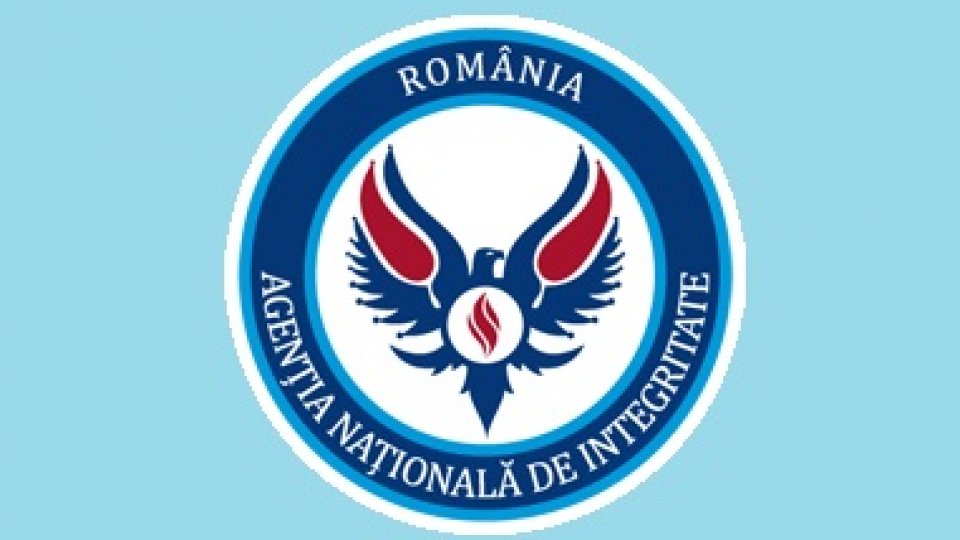 Incidente de integritate - 5 persoane prevăzute de Legea nr. 176/2010