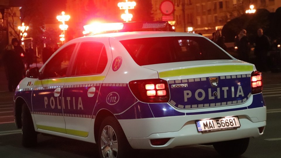 Dâmboviţa: Şofer prins conducând cu peste 150 de km/h în oraşul Găeşti