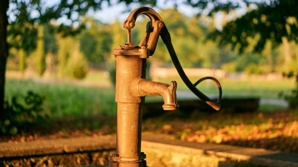 Staţiunea turistică Colibiţa din judeţul Bistriţa-Năsăud a rămas fără apă potabilă