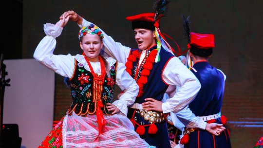 Sute de artiști pe scena de la Sighișoara, în a doua zi a Festivalului ProEtnica