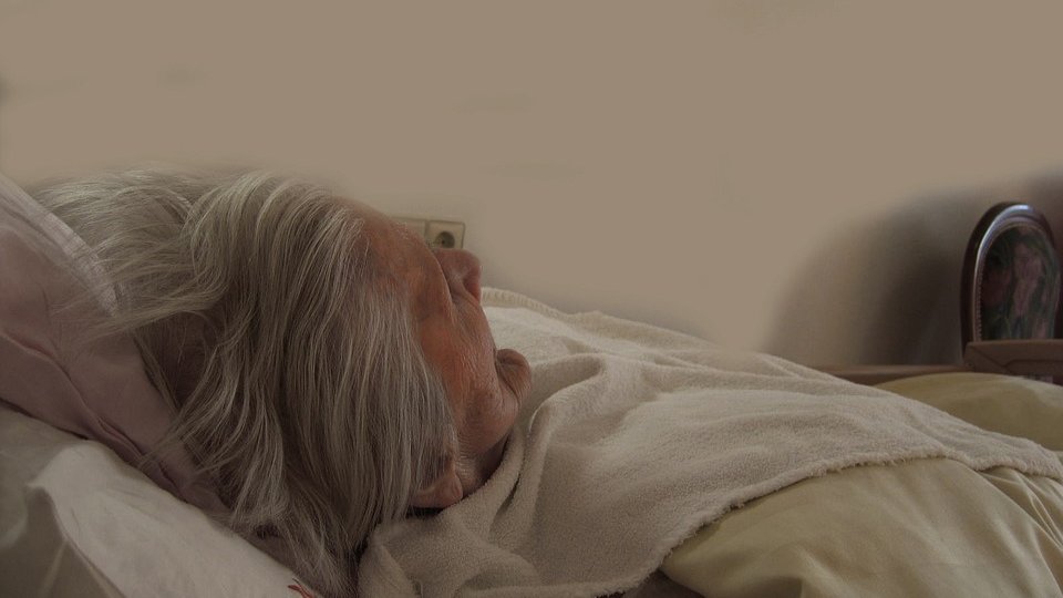 Schimbări în sistemul de îngrijire a vârstnicilor din Caraş-Severin