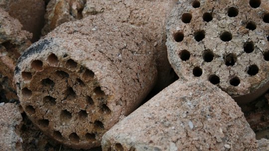 Botoşani: Muniţie de război descoperită pe un câmp din localitatea Ripiceni