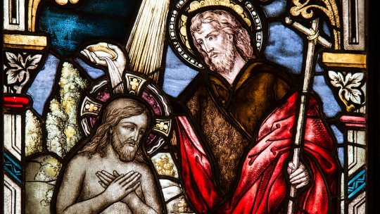 MAI: Peste 200.000 de persoane - aşteptate la manifestările religioase de Bobotează