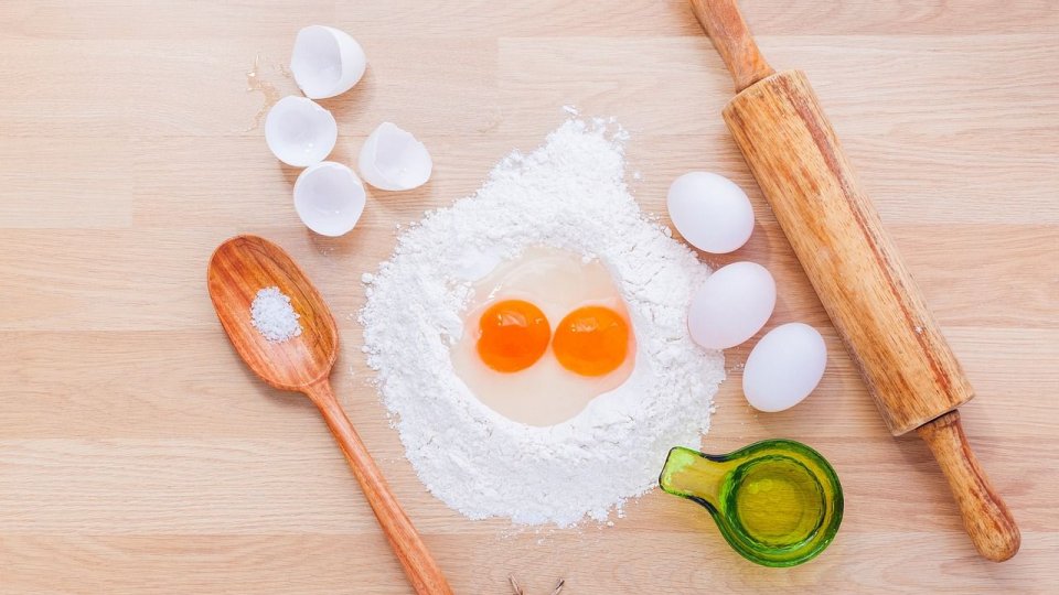 Cum îți poți echilibra alimentația fără diete drastice