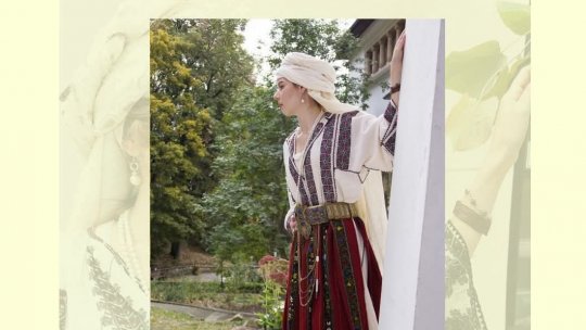 Pe urmele Reginei Maria: Expoziția care unește istoria cu arta la Muzeul Național „Brătianu”