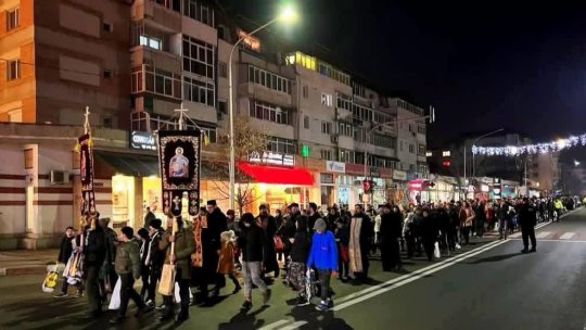 Tradiții sfinte în Argeș: Catedrala „Sfinții Apostoli Petru și Pavel” din Mioveni, gazda colindului din seara de Ajun