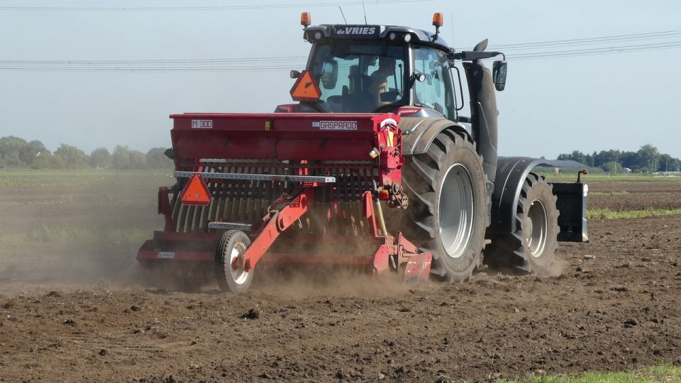Cum să cumperi utilaje agricole second-hand