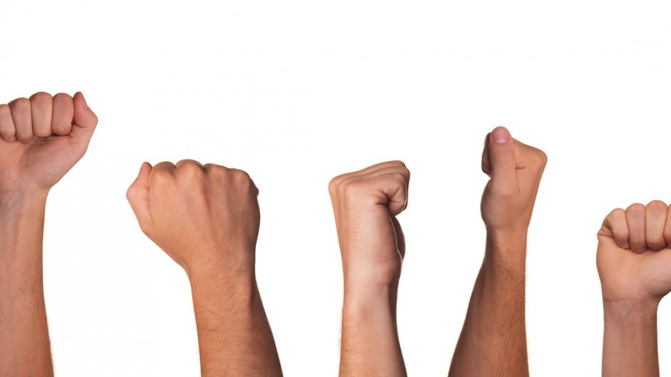 Angajaţii CNAIR vor să iasă în stradă şi ameninţă cu blocarea activităţii companiei