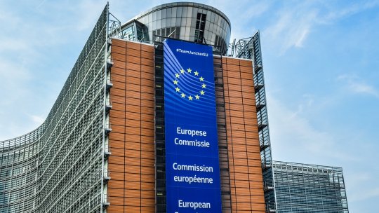 Comisia Europeană simplifică politica agricolă comună pentru a sprijini fermierii şi a spori competitivitatea