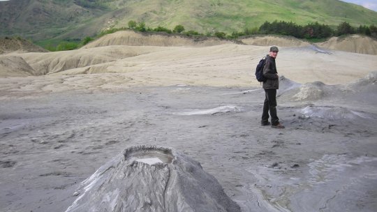 Buzău: 130 de ani de activitate muzeală - reparaţii morale către comunităţile săteşti de unde provin exponatele