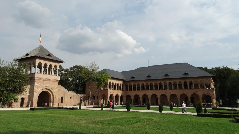 Salonul Internaţional „Martha Bibescu” îşi deschide porţile la Palatul Mogoşoaia