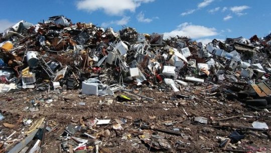 Ministerul Mediului lucrează la normele care vor reglementa Legea Mirosului