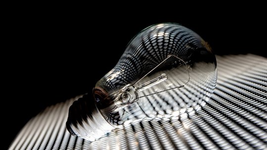 Persoanele cu venituri reduse sau aflate în situaţii dificile care doresc să primească voucherele de energie în valoare de 50 de lei trebuie să solicite acest lucru