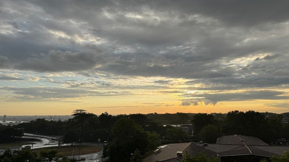 Meterologii anunță ploi însemnate cantitativ și vânt puternic, până vineri noaptea