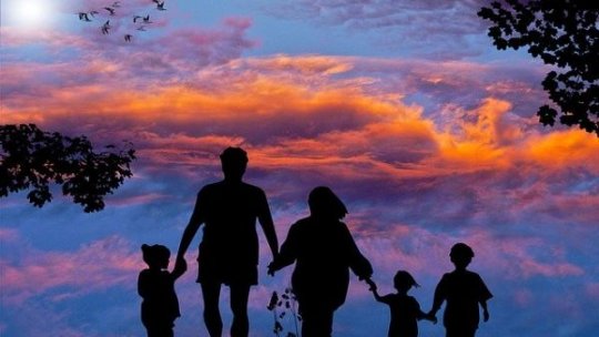 Strategii practice pentru a "naviga" echilibrat între carieră și viața de familie