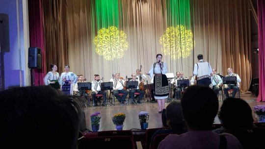 Ansamblul Doina Argeșului marchează șapte decenii printr-un spectacol aniversar