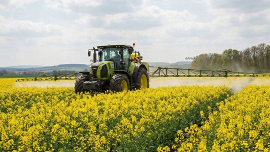 Comisia Europeană promite bani mai mulți pentru agricultură, pe fondul presiunii fermierilor și al acordului Mercosur