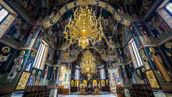 Incendiu provocat intenționat într-un lăcaș de cult din municipiul Brașov