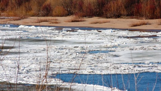 Formaţiunile de gheaţă formate Someş, dislocate prin intervenţii preventive