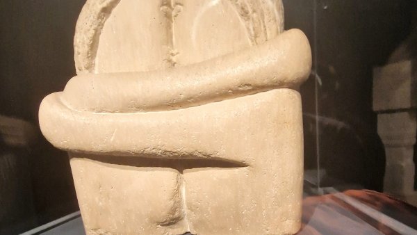 „BRÂNCUȘI și Cântecul Pietrei” - respirația simplității, la Palatul Parlamentului