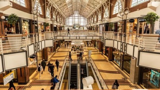 Atenție la ce cumpărăm: Cosmeticele și jucăriile pot ascunde riscuri pentru sănătate