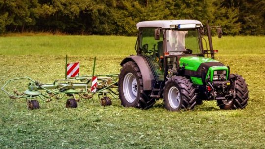 Fermierii vor beneficia până în 2026 de subvenţia pentru achiziţia motorinei