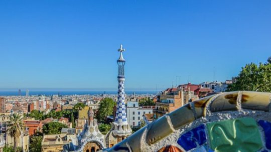 Patronatele din turism cer aplicarea unei taxe pentru românii care aleg să își petreacă vacanțele în străinătate