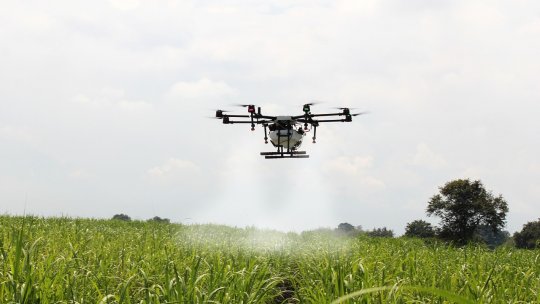 Tehnologia avansează în agricultură, însă fermierii nu găsesc angajați